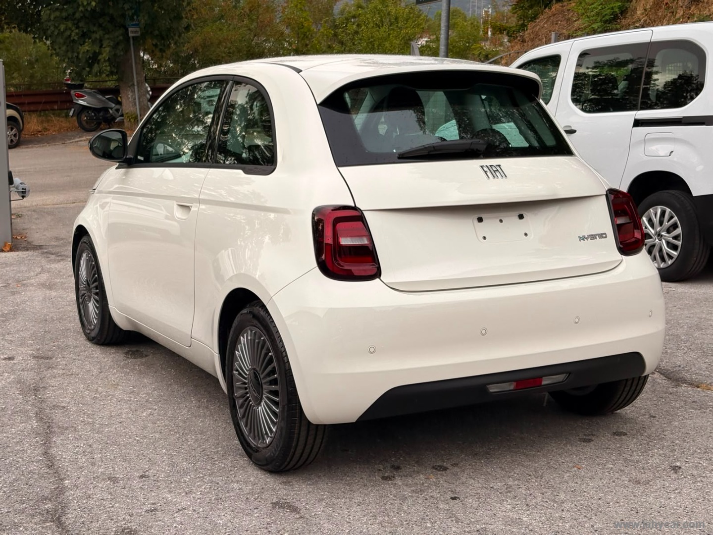 Fiat 500 Berlina Hybrid Icon - Immagine 7