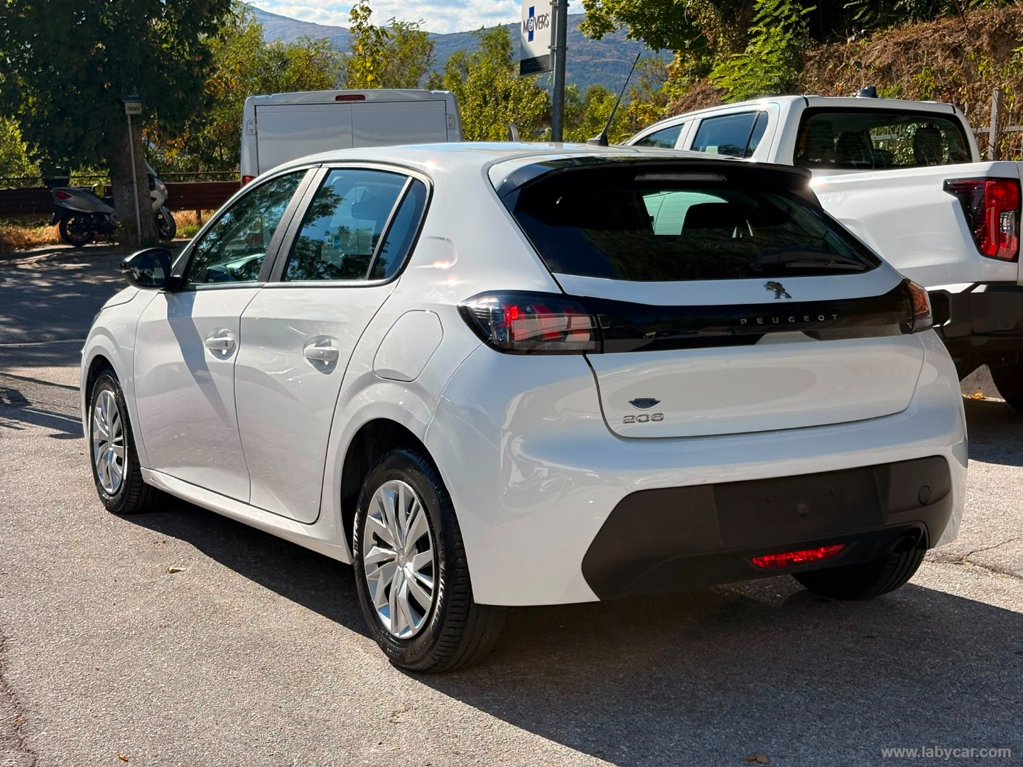 Peugeot 208 BlueHDi 100 S&S 5p. Active - Immagine 7
