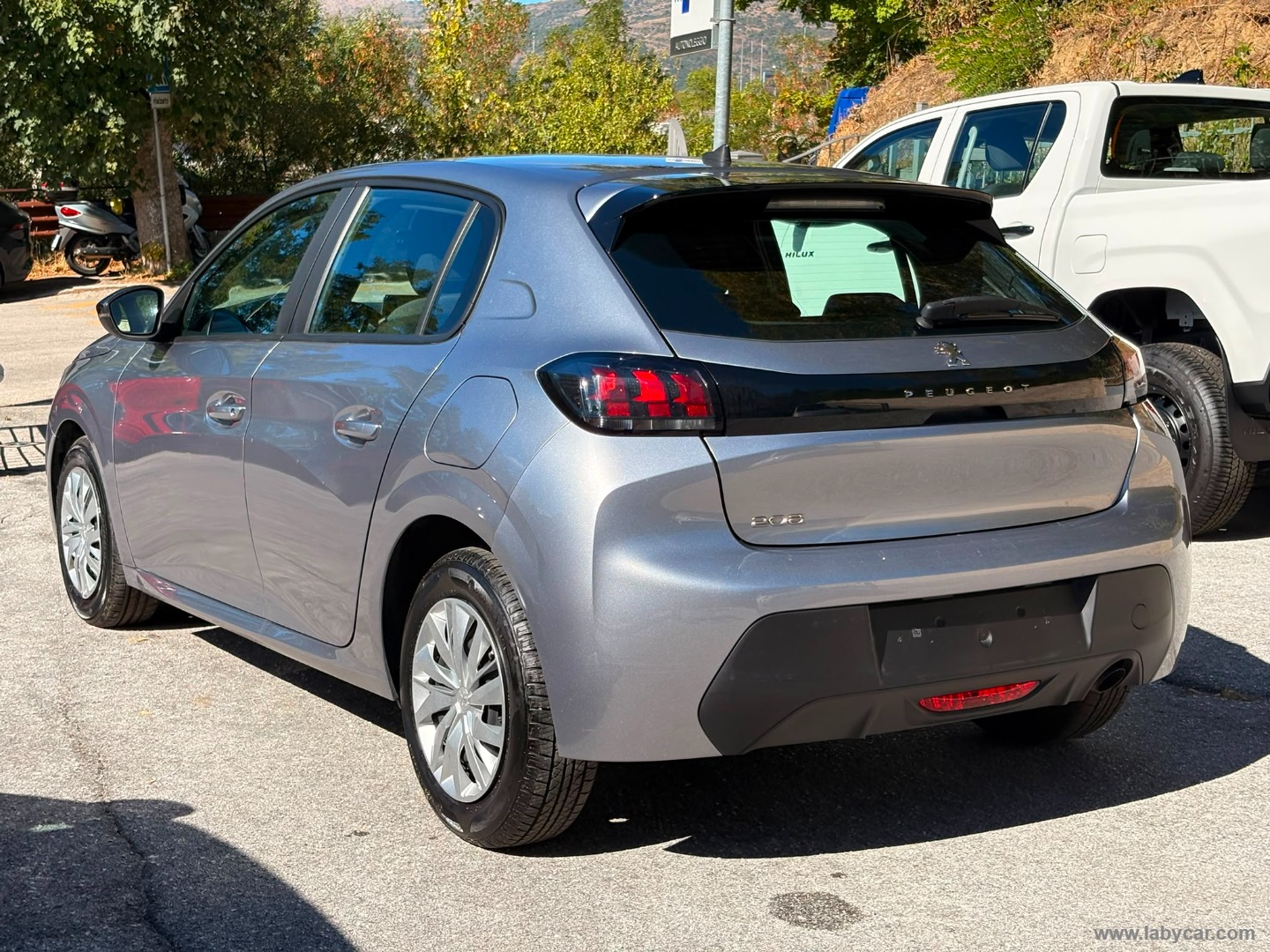 Peugeot 208 BlueHDi 100 S&S 5p. Active - Immagine 7