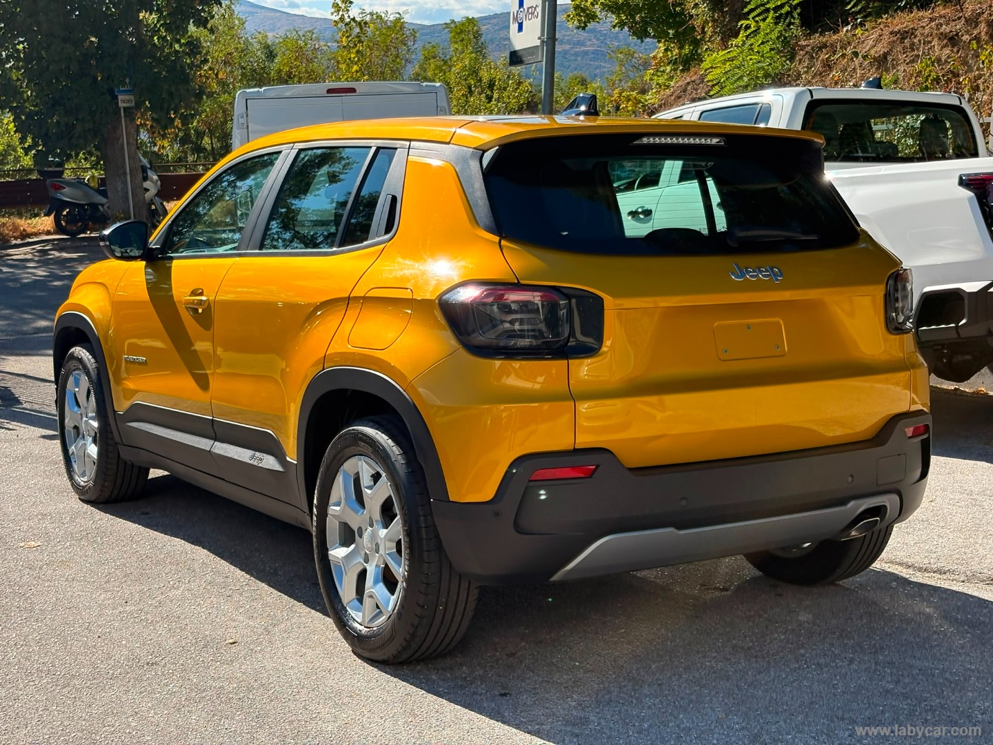 Jeep Avenger 1.2 Turbo Altitude - Immagine 7