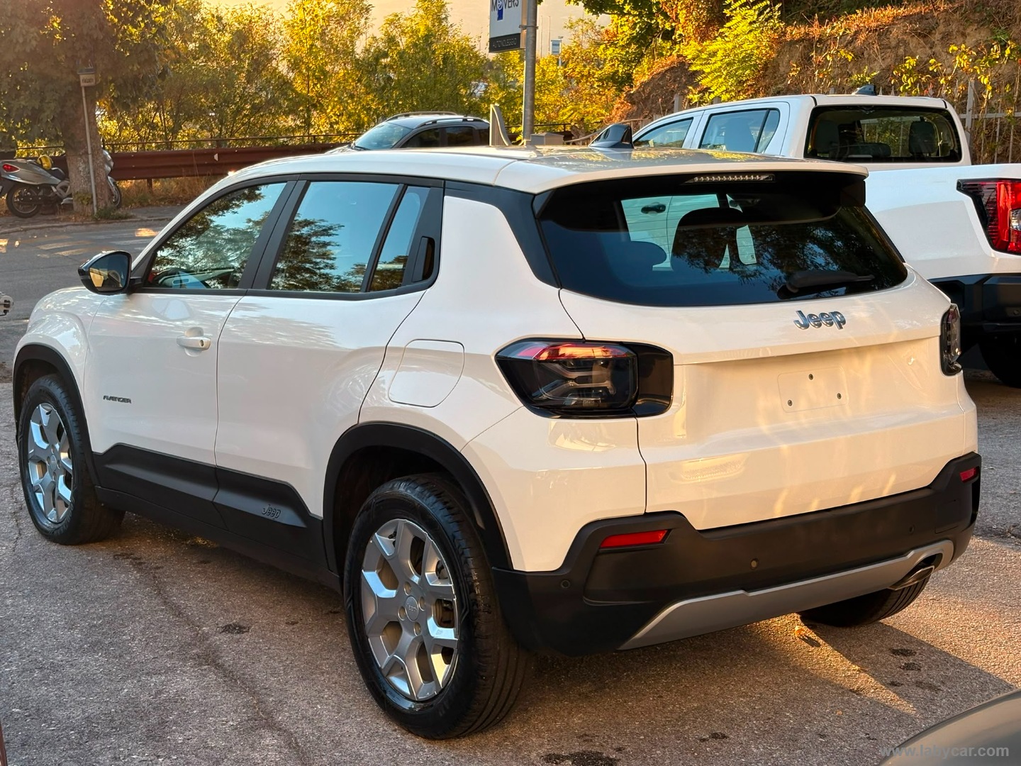 Jeep Avenger 1.2 Turbo Altitude - Immagine 7