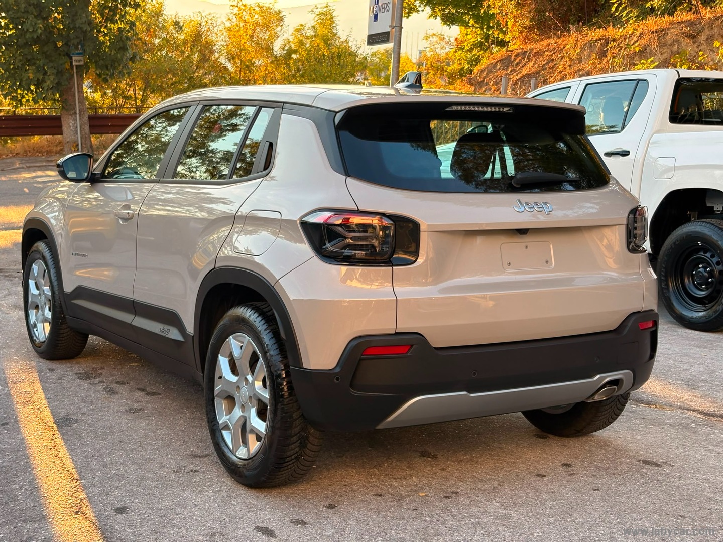 Jeep Avenger 1.2 Turbo Altitude - Immagine 7