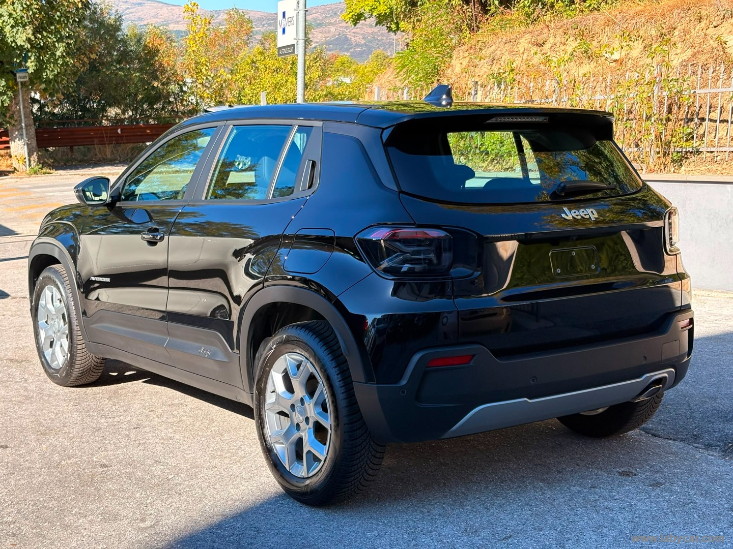 Jeep Avenger 1.2 Turbo Altitude - Immagine 7