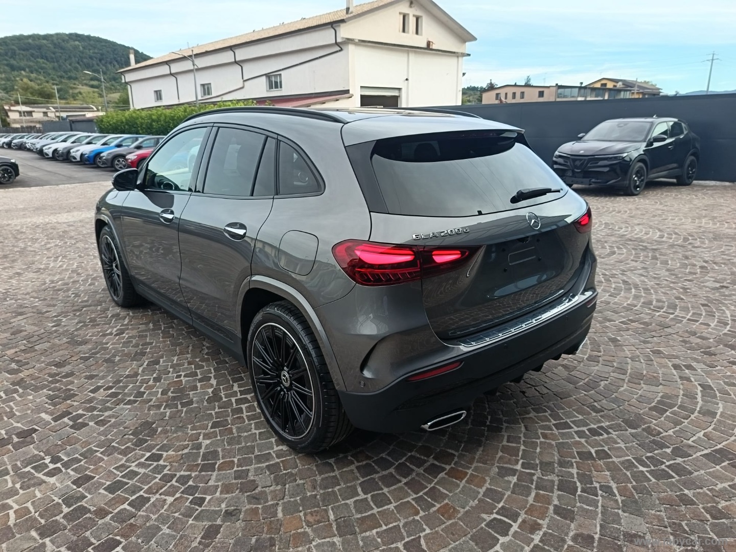 Mercedes-Benz Classe GLA GLA 200 d Automatic AMG Line Extra - Immagine 7