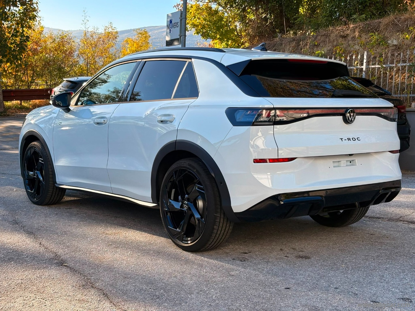 Volkswagen T-Roc 1.5 eTSI ACT 150 CV DSG R-Line - Immagine 7