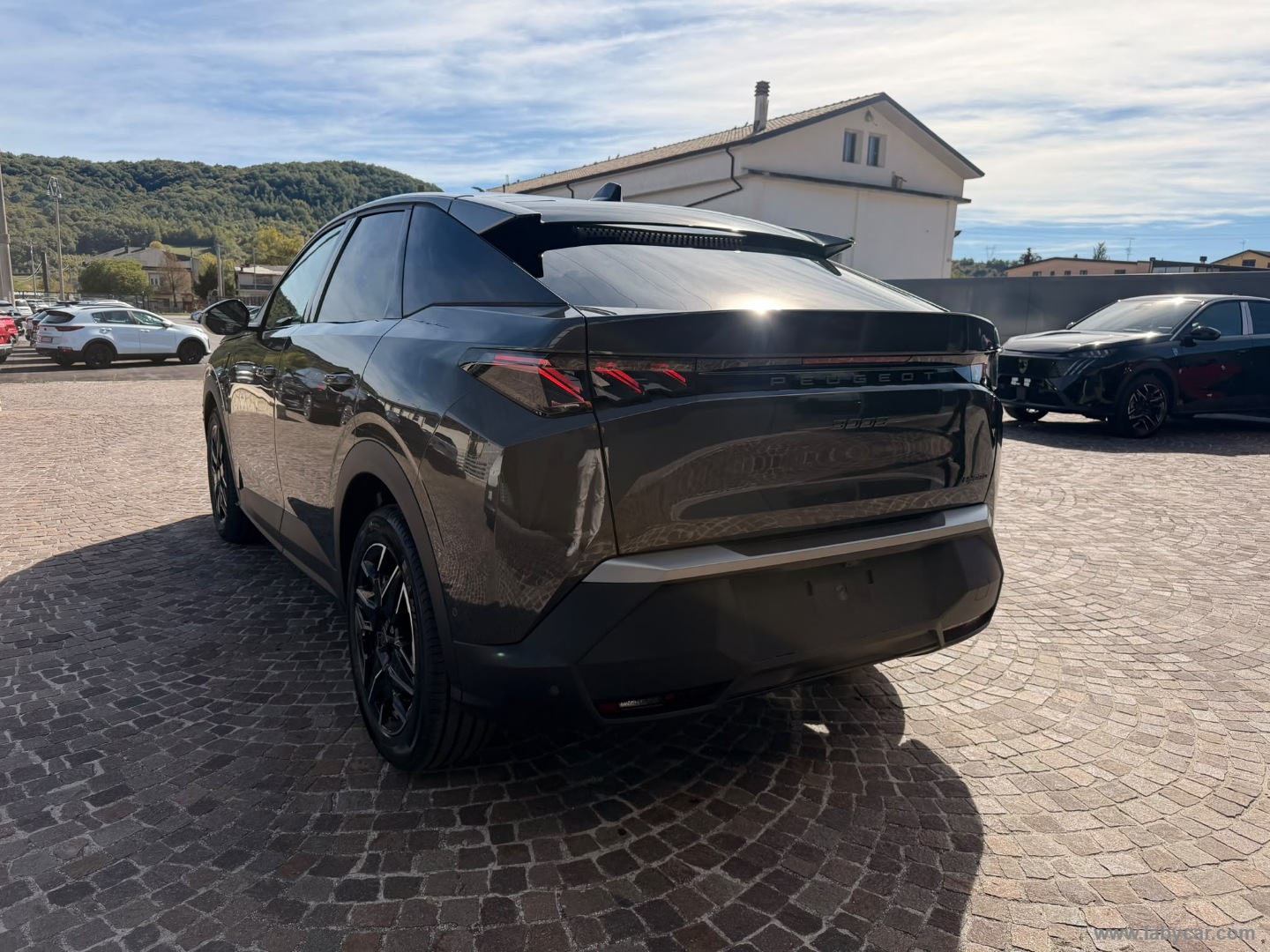 Peugeot 3008 Hybrid 145 e-DCS6 GT - Immagine 7