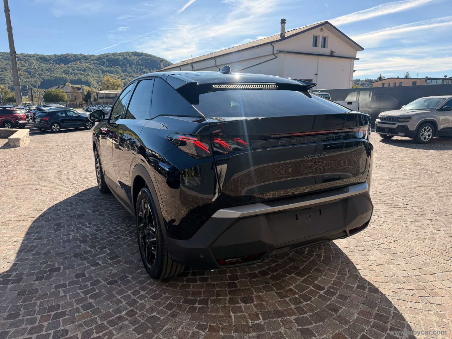3008 Hybrid 145 e-DCS6 GT - immagine 7