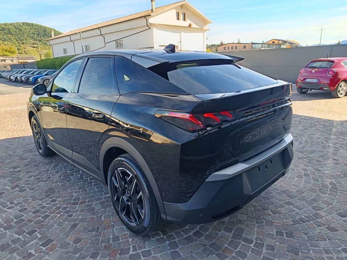 Peugeot 3008 Hybrid 145 e-DCS6 GT - Immagine 7