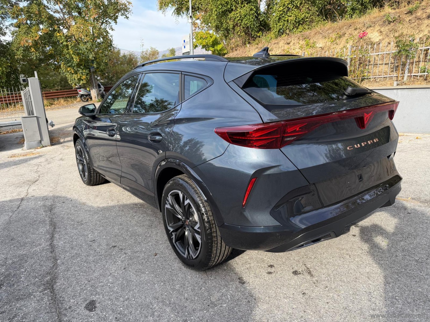 CUPRA Formentor 1.5 TSI Business - Immagine 7