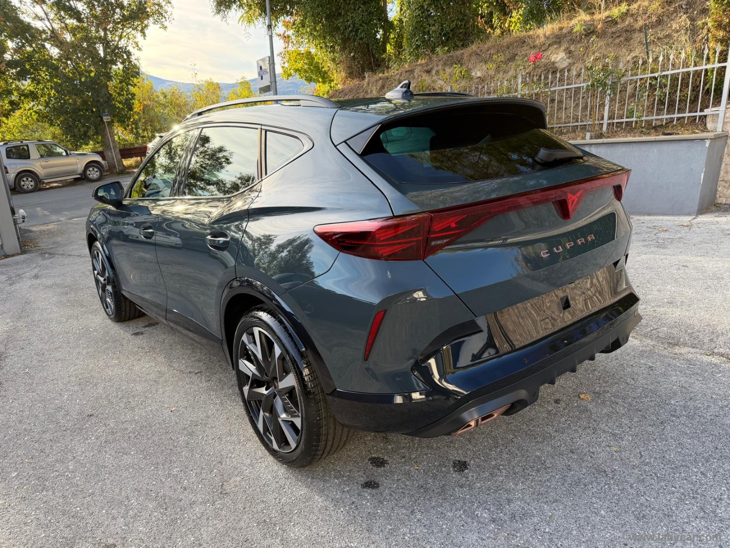 CUPRA Formentor 1.5 e-Hybrid DSG - Immagine 7