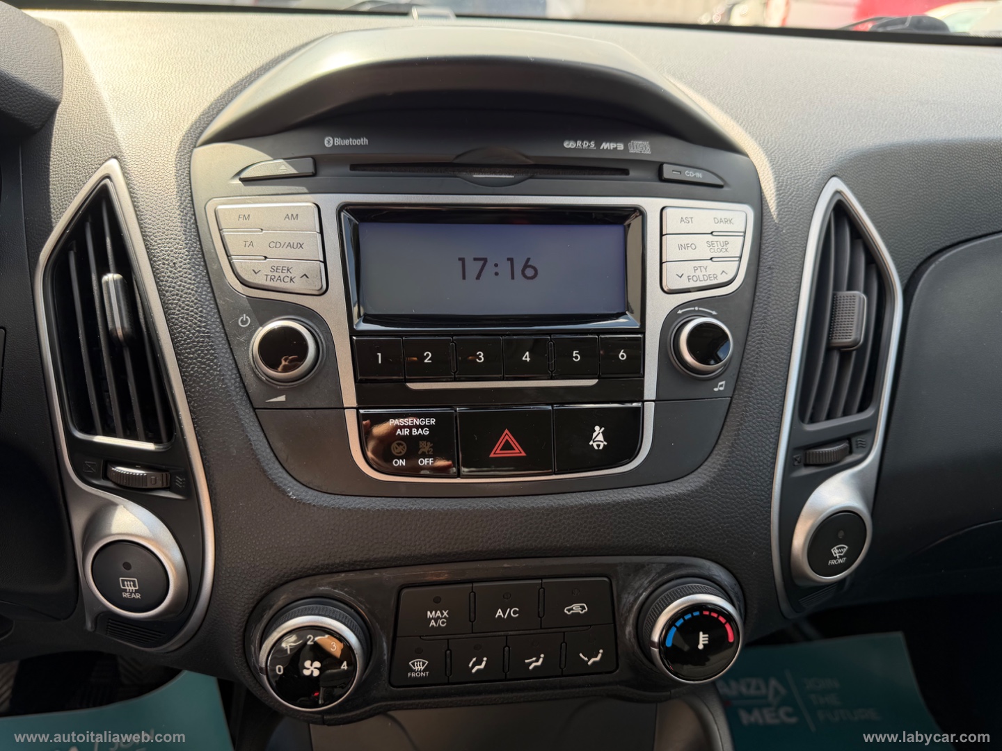 ix35 1.7 CRDi 2WD Xpossible - immagine 7