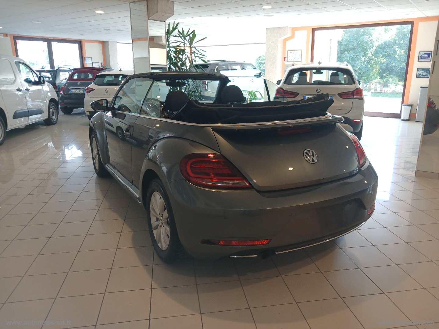 Maggiolino Cabrio 1.2 TSI Design BMT PARI AL NUOVO - immagine 7