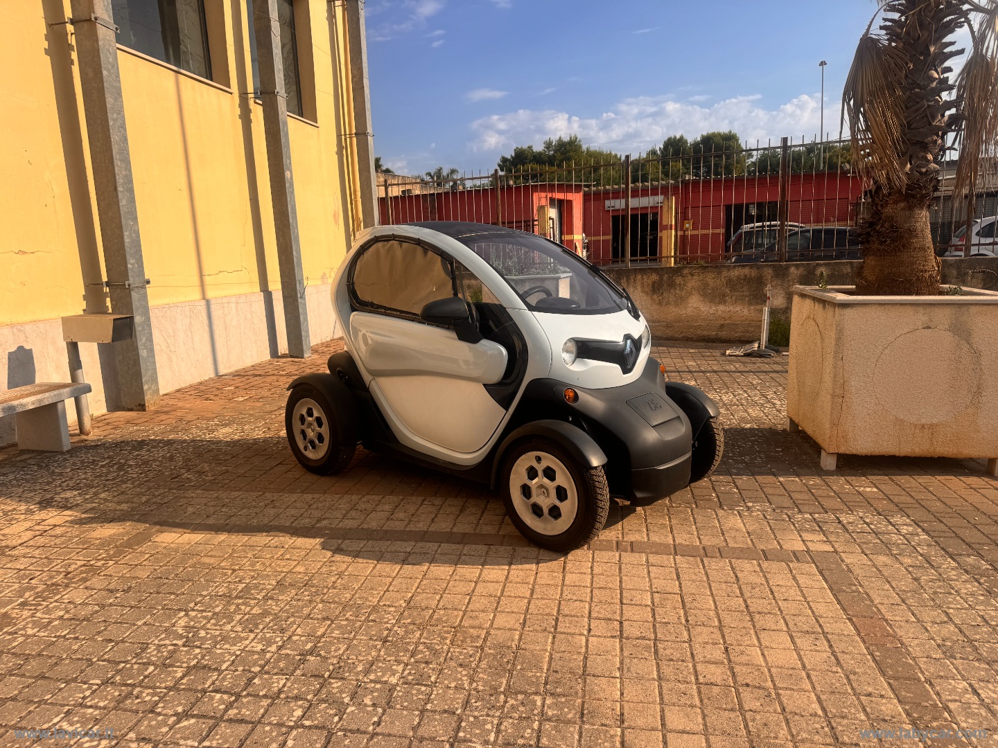 Twizy Urban - immagine 7