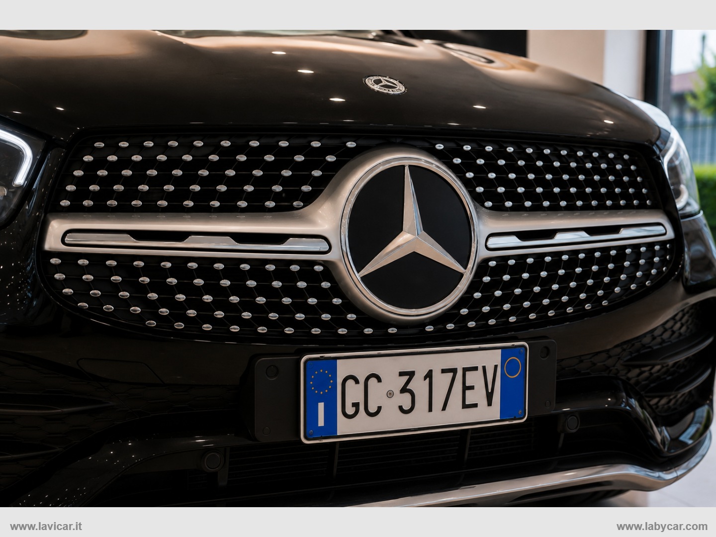 GLC 220 d 4Matic Coupé Premium Plus AMG - immagine 7