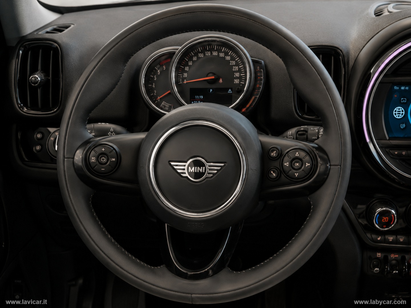 Mini Cooper D HYPE Countryman ALL4 Aut. - immagine 7