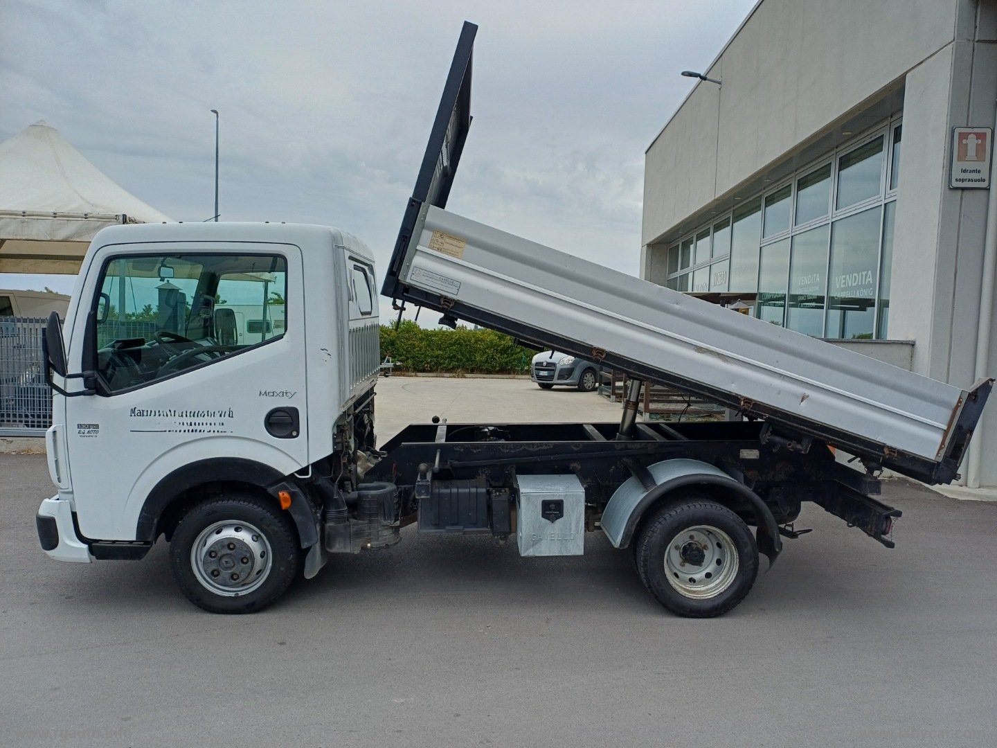 Maxity 130.35/5 2.5 DXi PC-RG Cabinato - immagine 7