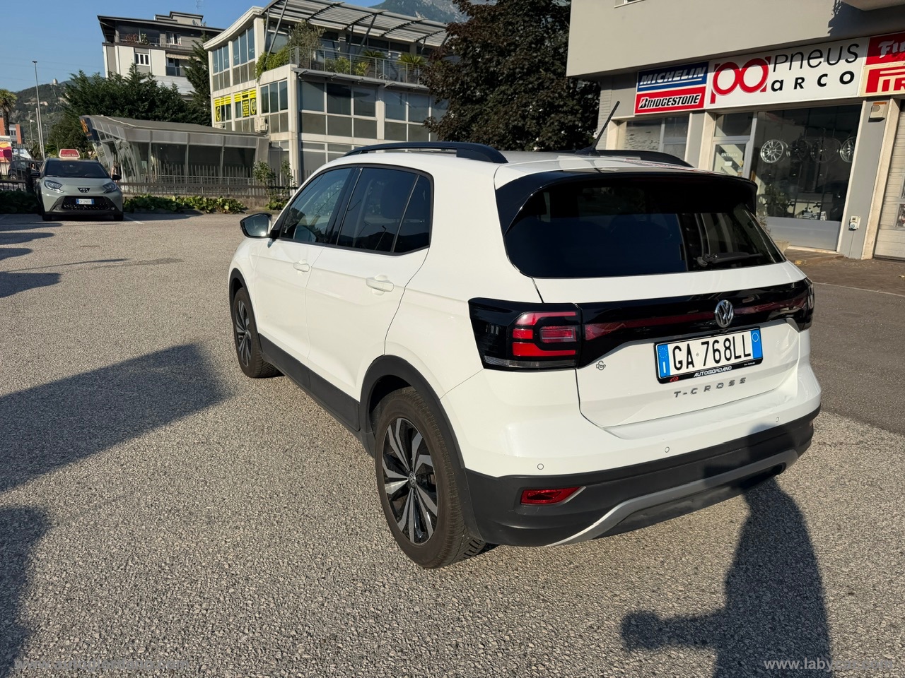 T-Cross 1.0 TSI 115 CV Style BMT - immagine 7