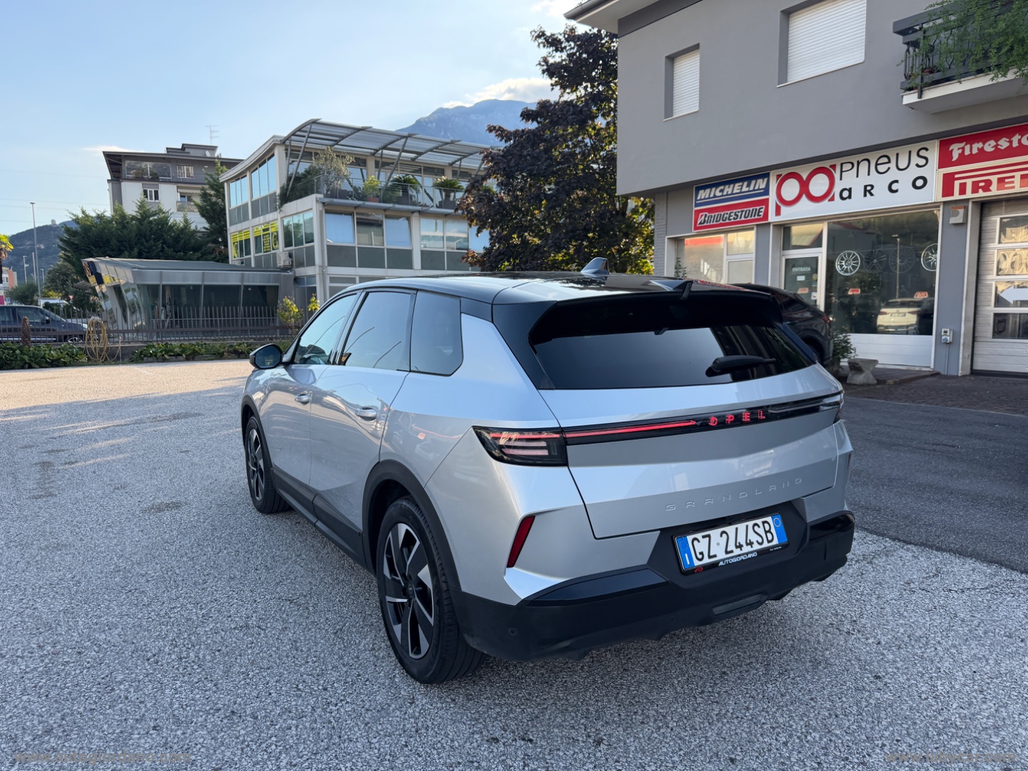 Grandland 1.2 Hybrid 145 CV EDCT GS - immagine 7