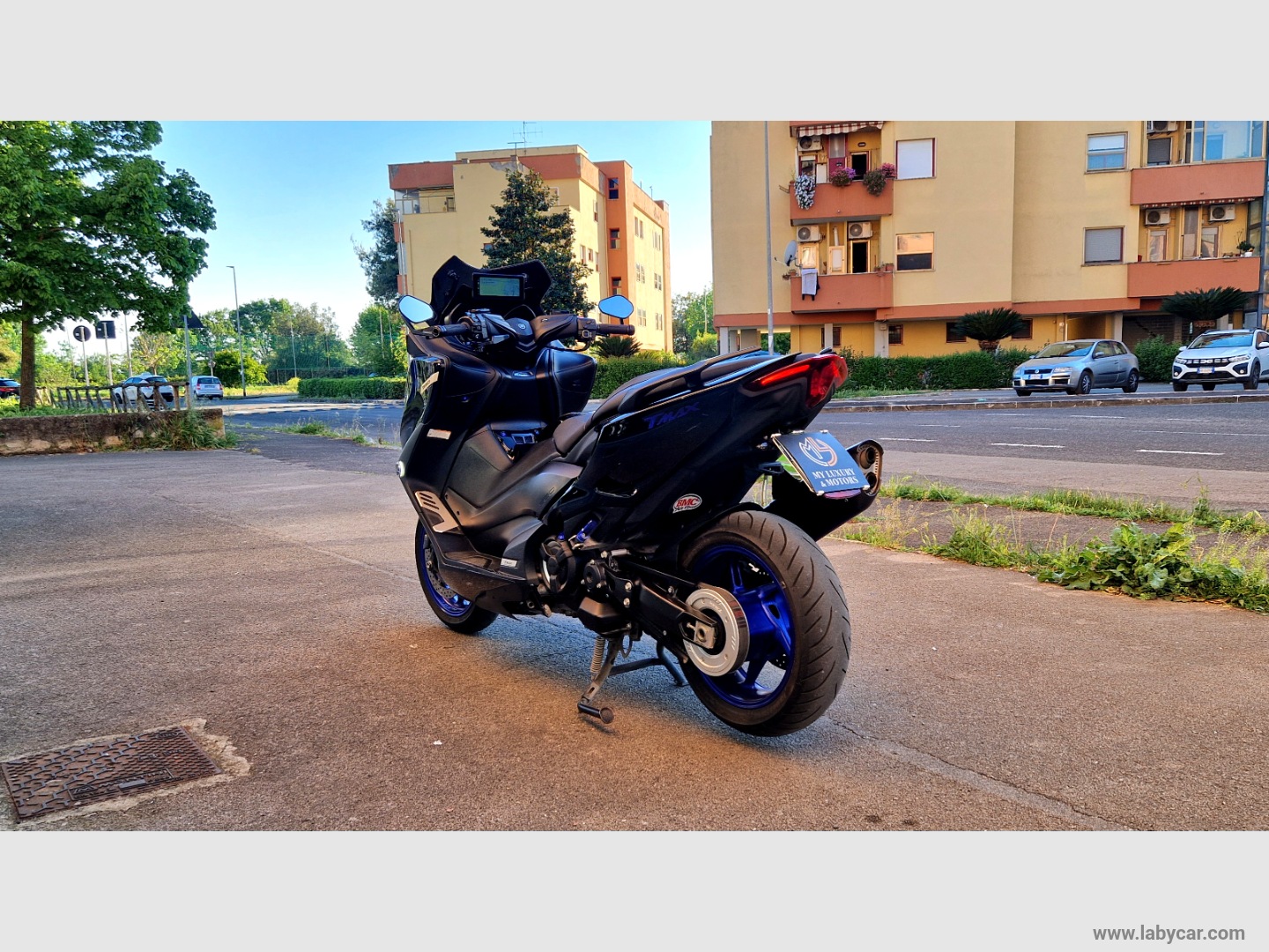 T Max 560 - immagine 7