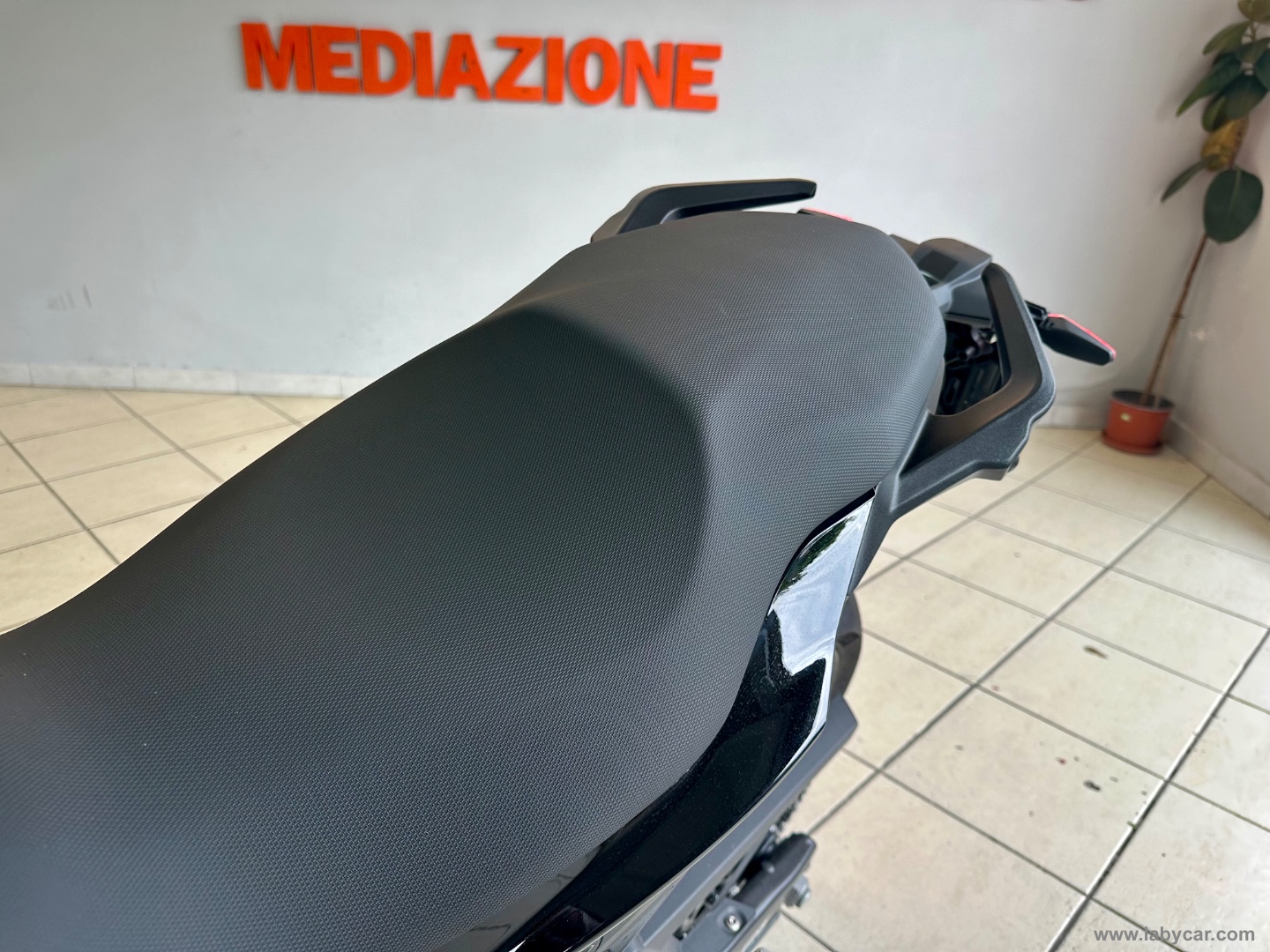 F 900 R UNIPRO*GARANTITA BMW - immagine 7