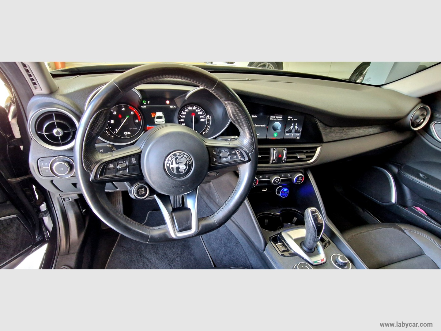Giulia 2.2 TD 160 CV AT8 Executive - immagine 7