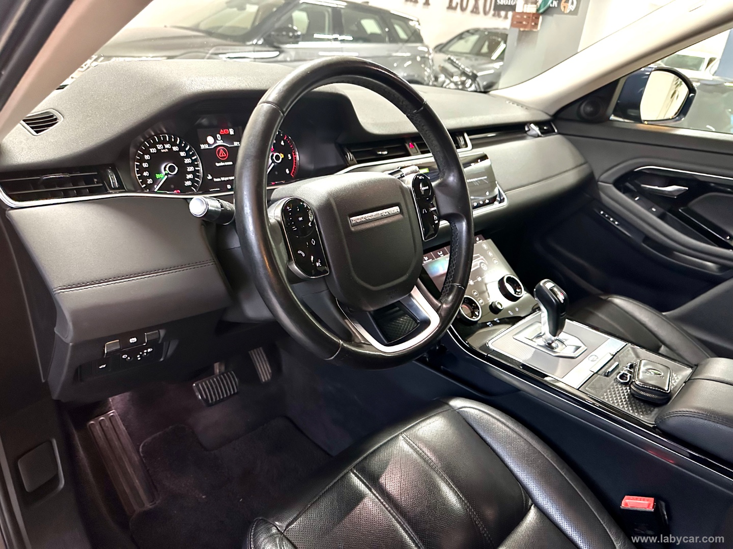 RR Evoque 2.0D L.Flw 150 AWD Auto S - immagine 7