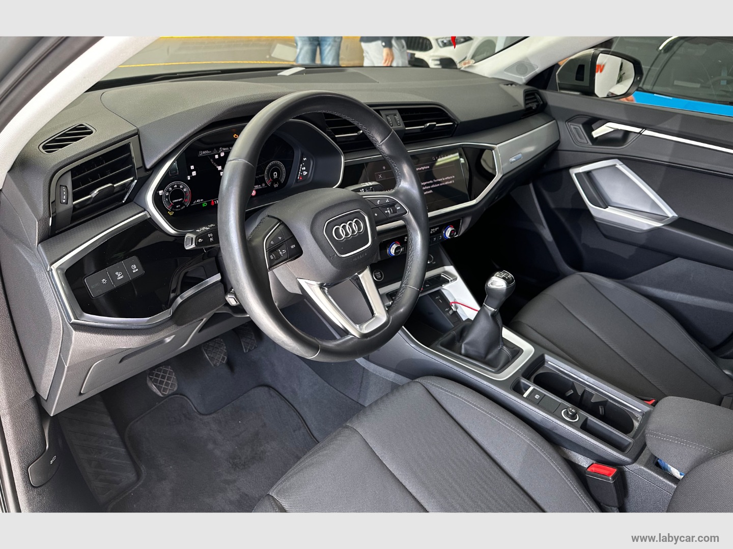 Q3 SPB 35 TFSI Business Plus - immagine 7