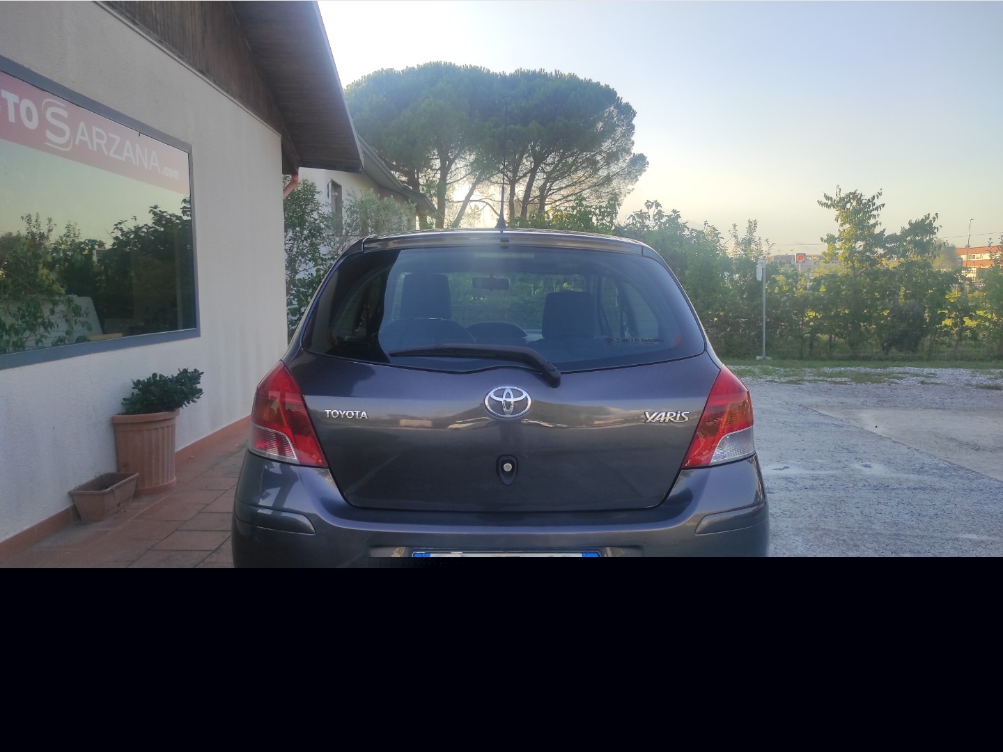 Yaris 1.0 3p. Luxury pack - immagine 7