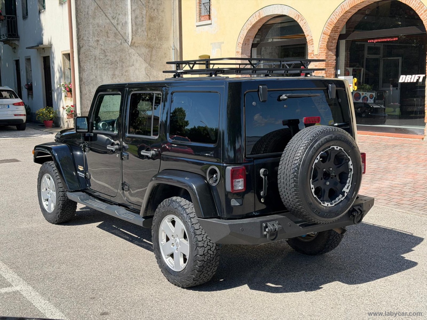 Wrangler Unlimited 2.8 CRD Sahara A. - immagine 7