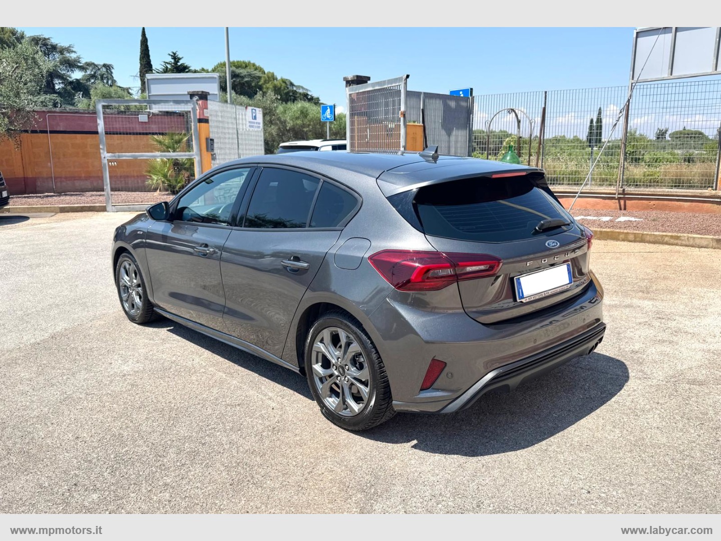 FOCUS ST-LINE 1.5 EcoBlue 115CV AUTOMATICA - immagine 7