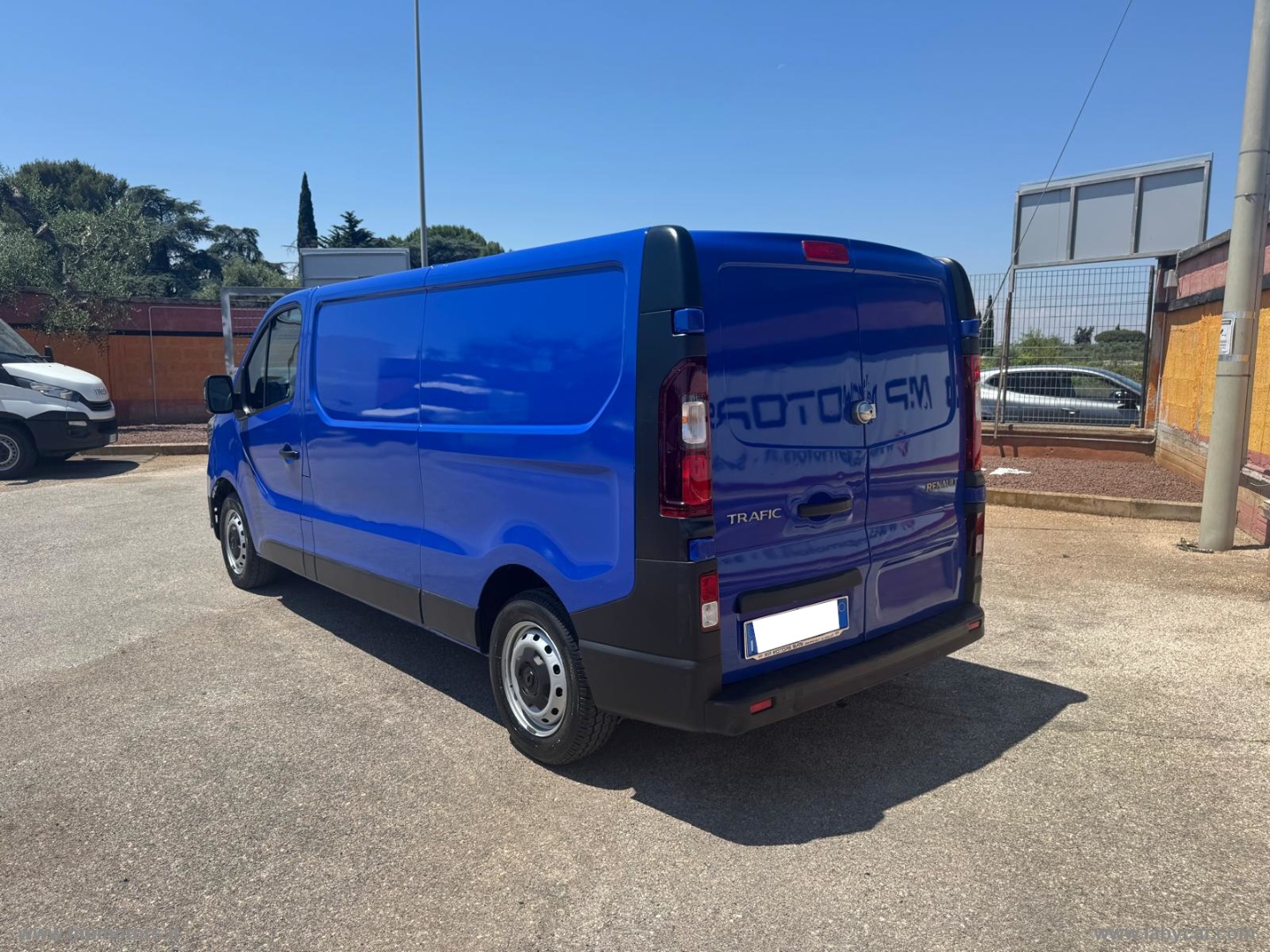 TRAFIC L2 H1 2.0 dCi 110CV - immagine 7