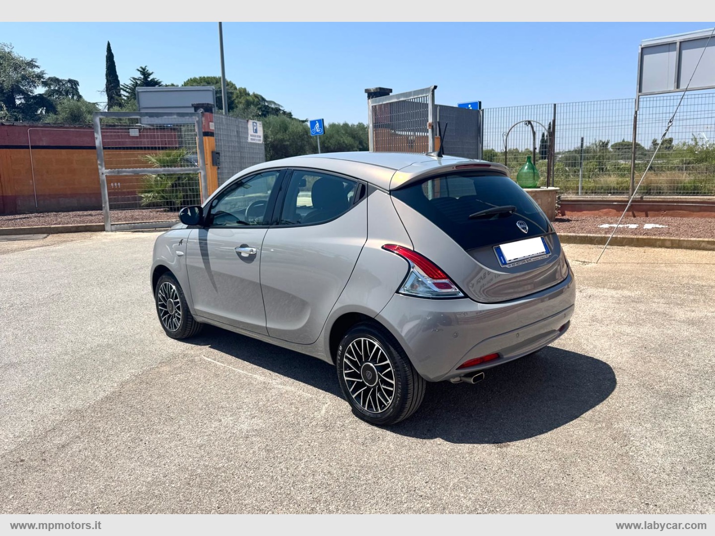 YPSILON A.FERRETTI 1.2 69CV GPL - immagine 7