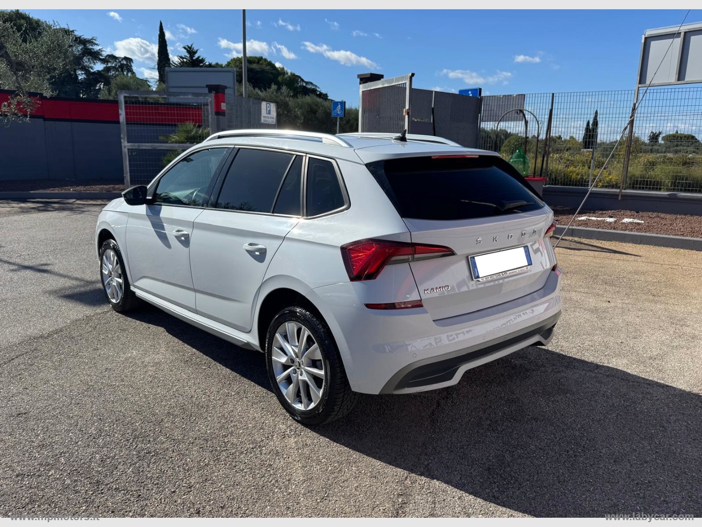 KAMIQ STYLE DSG 1.0 TSI 110CV AUTOMATICA - immagine 7