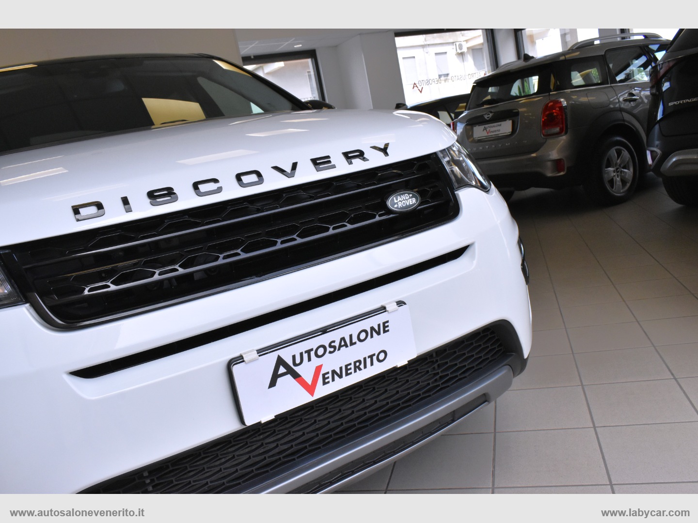 Discovery Sport 2.2 TD4 SE - immagine 7