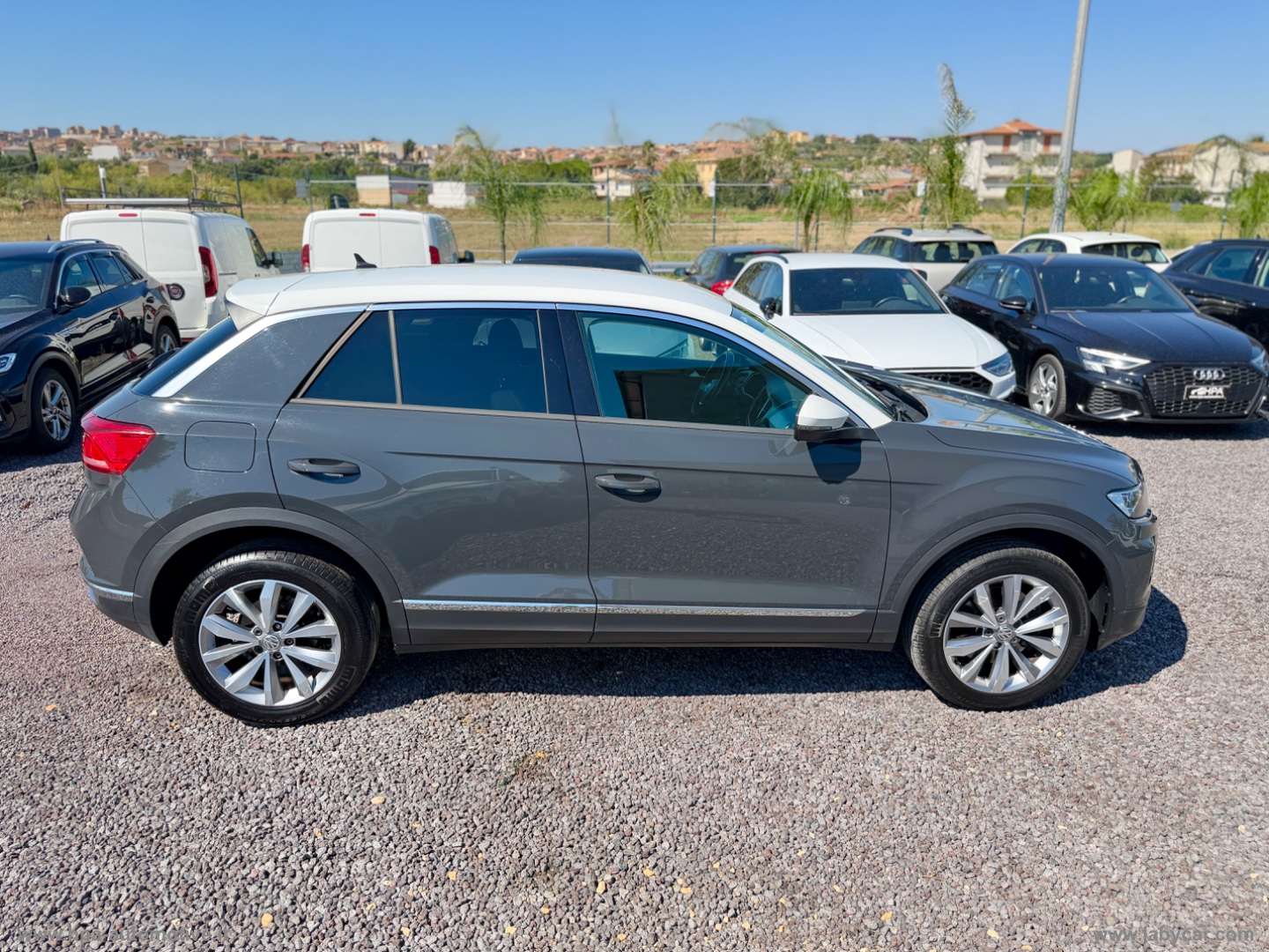 T-Roc 1.6 TDI 116CV FULL LED APP CONNCET - immagine 7