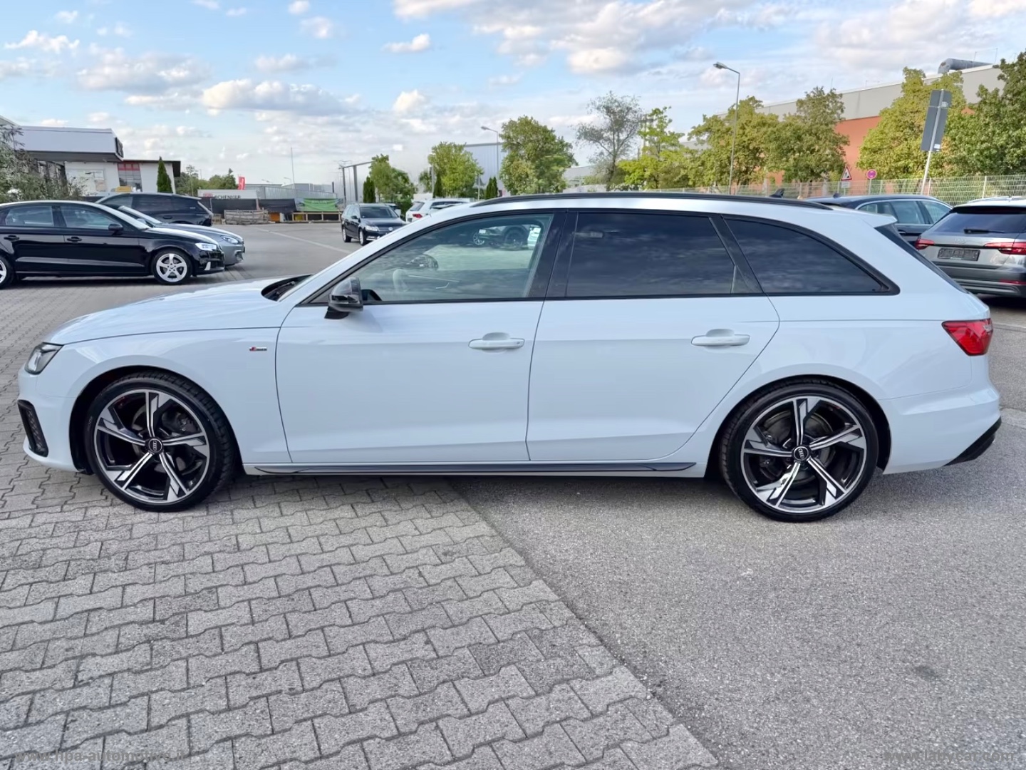 A4 Avant 2.0TDI S-tronic S-line Competition Led Navi Pelle Cerchi 19 - immagine 7