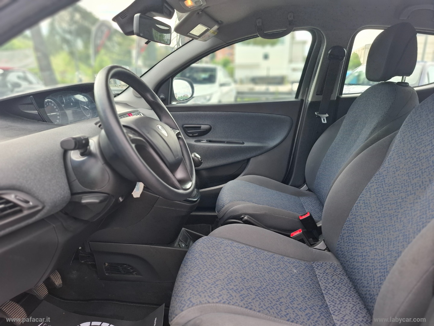 Ypsilon 1.0 FireFly 5p.S&S Hybrid Silver - immagine 7