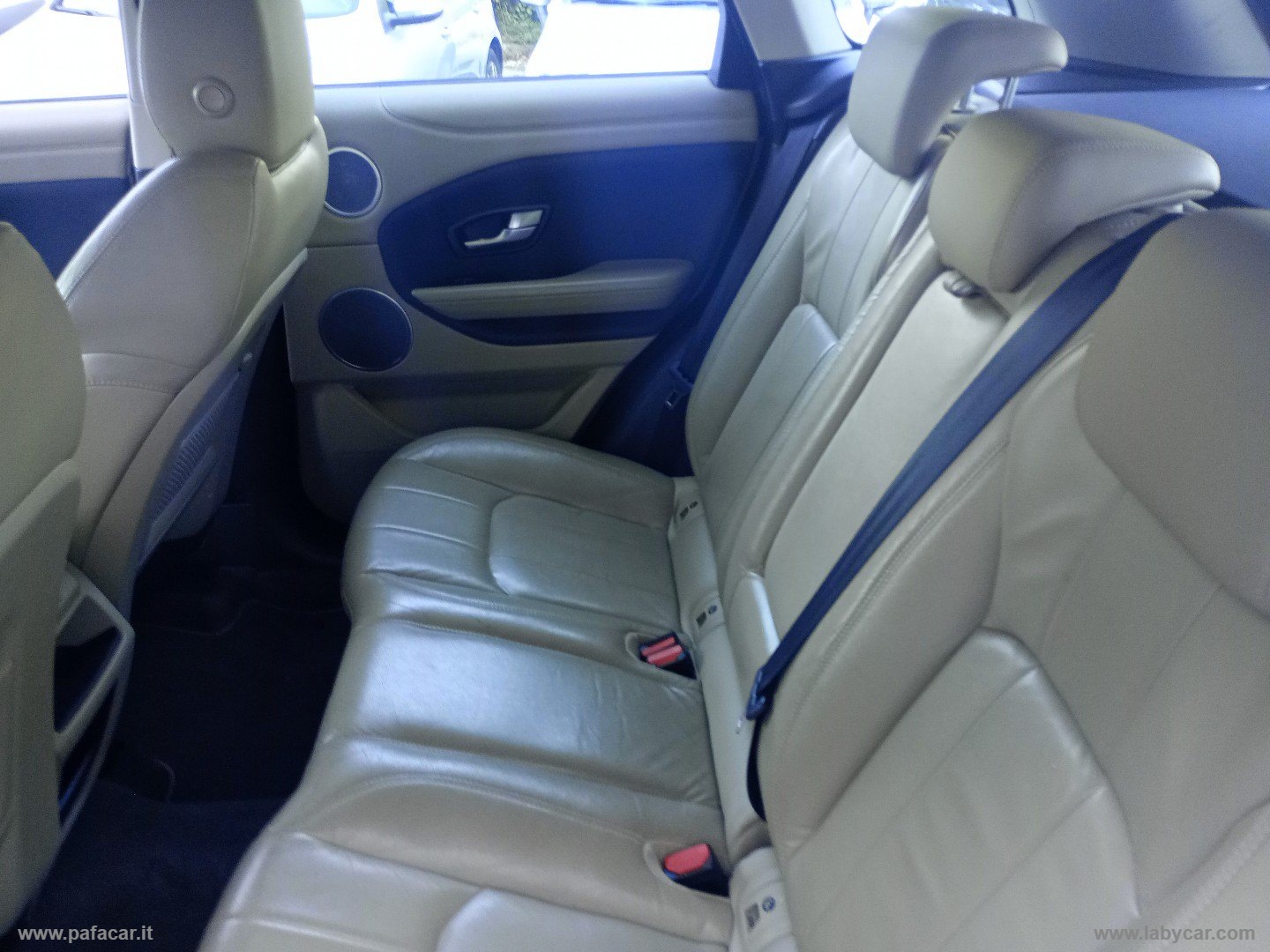 RR Evoque 2.0 TD4 150 CV 5p. Pure - immagine 7