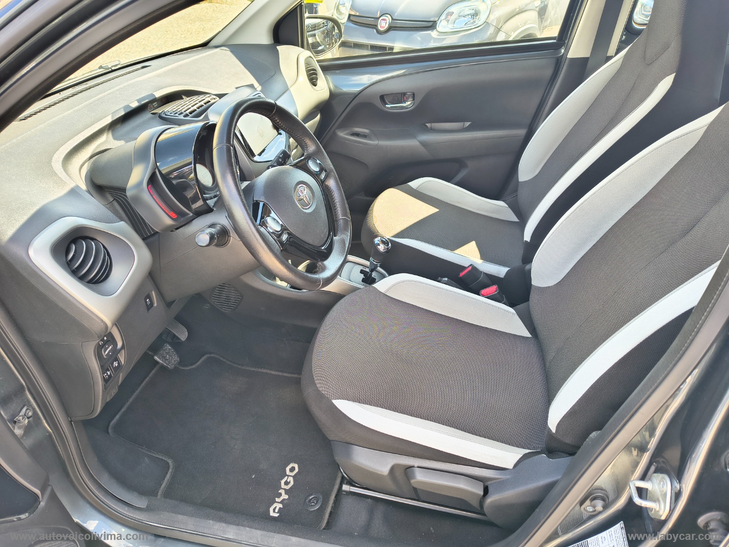 Aygo 1.0 VVT-i 69 CV 5p. x-play TSS MMT - immagine 7