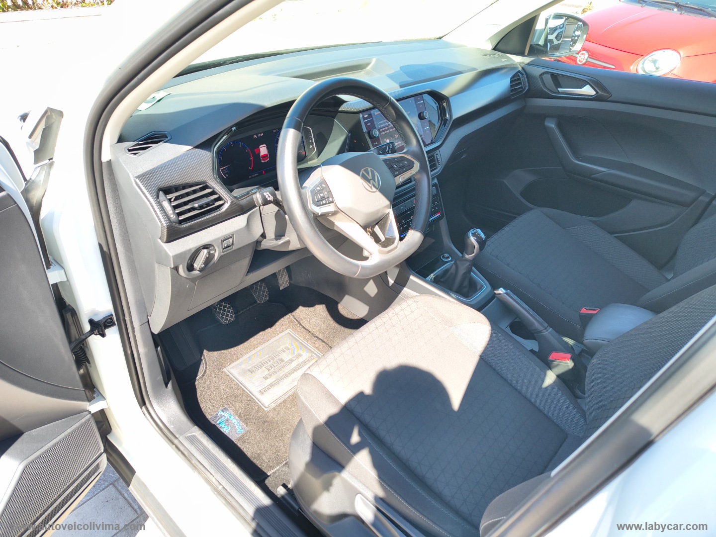 T-Cross 1.0 TSI 110 CV Advanced - immagine 7