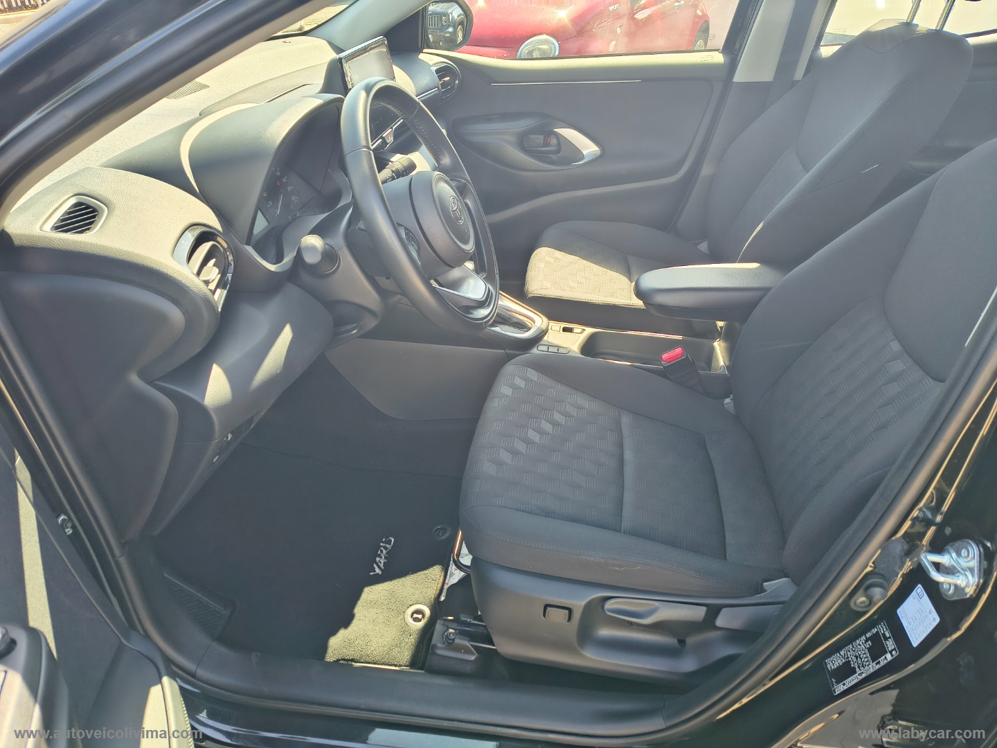 Yaris 1.5 Hybrid 5p. Active - immagine 7