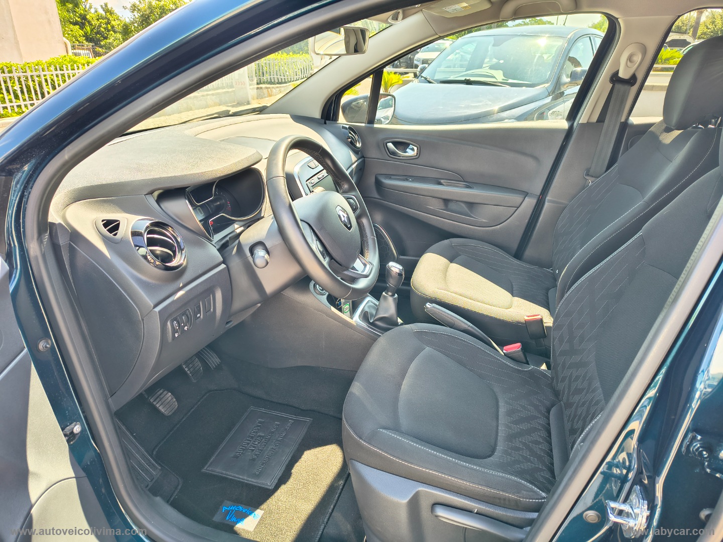 Captur TCe 12V 90 CV Business - immagine 7