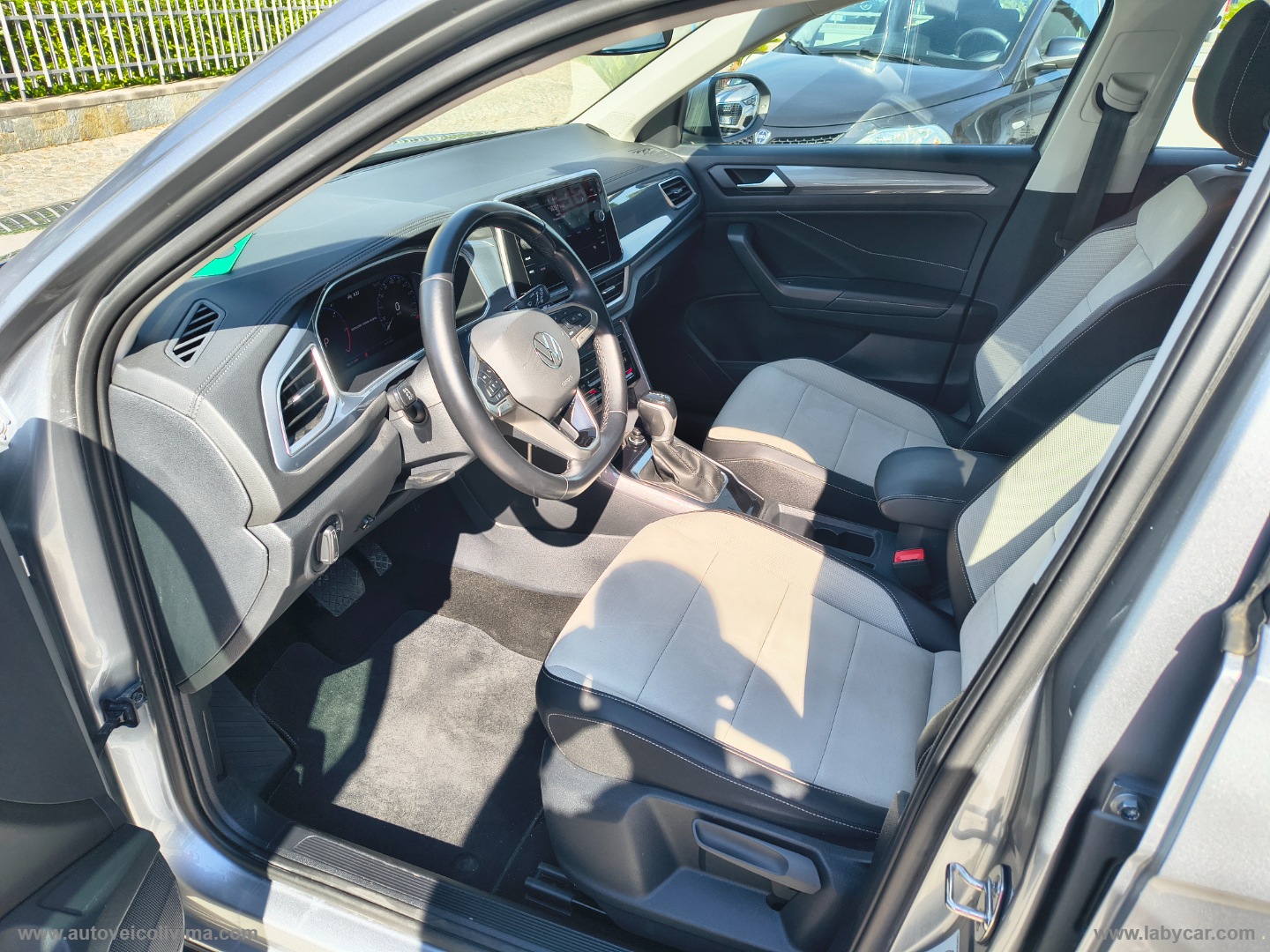 T-Roc 2.0 TDI SCR 150 CV DSG Style - immagine 7