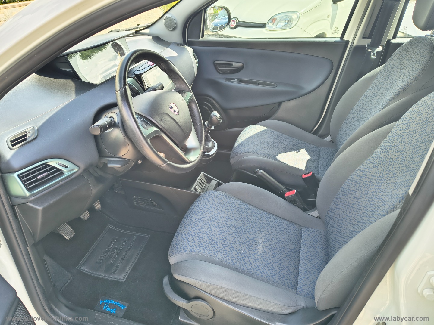 Ypsilon 1.0 FireFly 5p.S&S Hybryd Gold - immagine 7