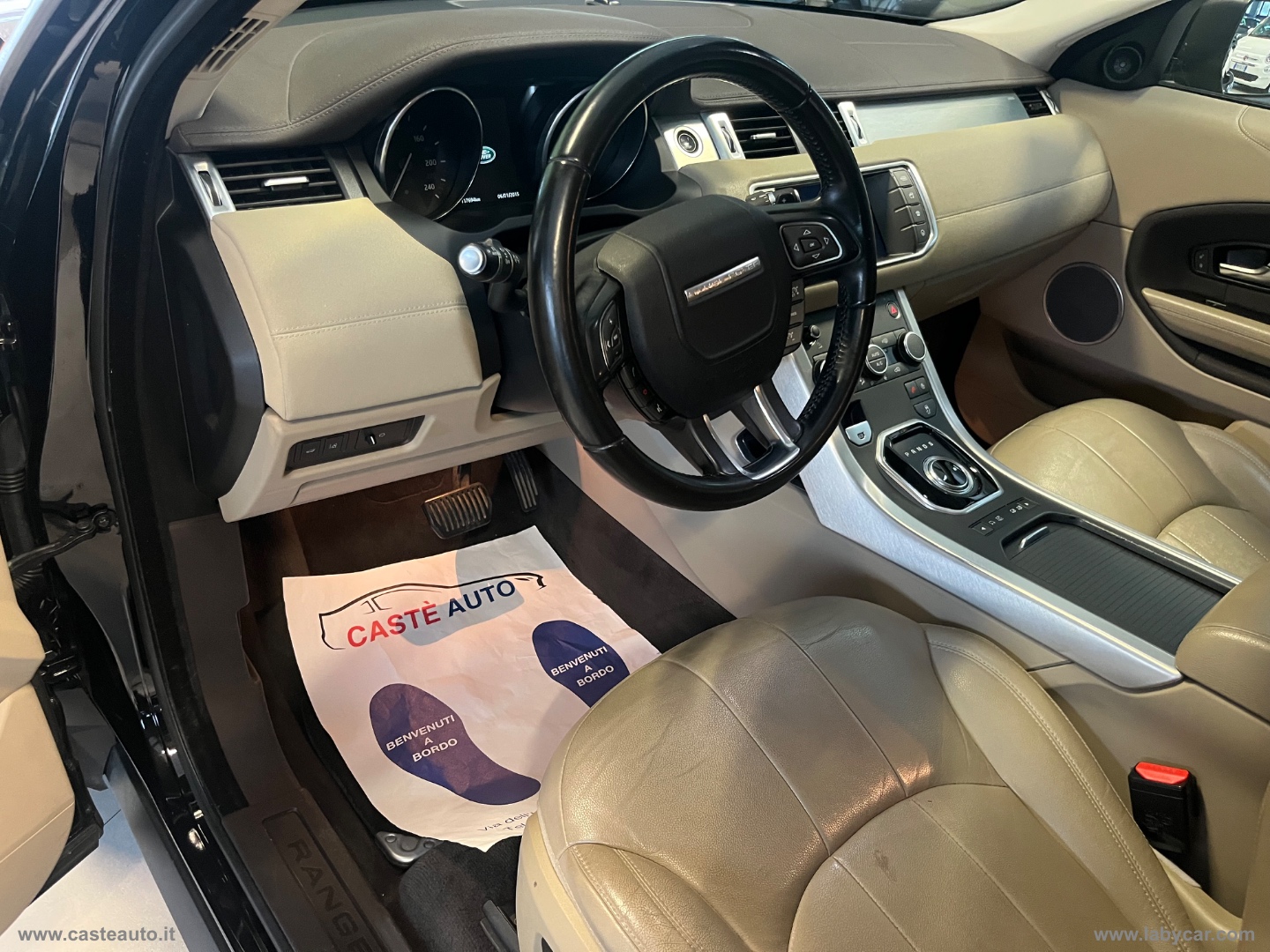 RR Evoque 2.0 TD4 150 CV 5p. Bs Ed. SE AUTOCARRO - immagine 7