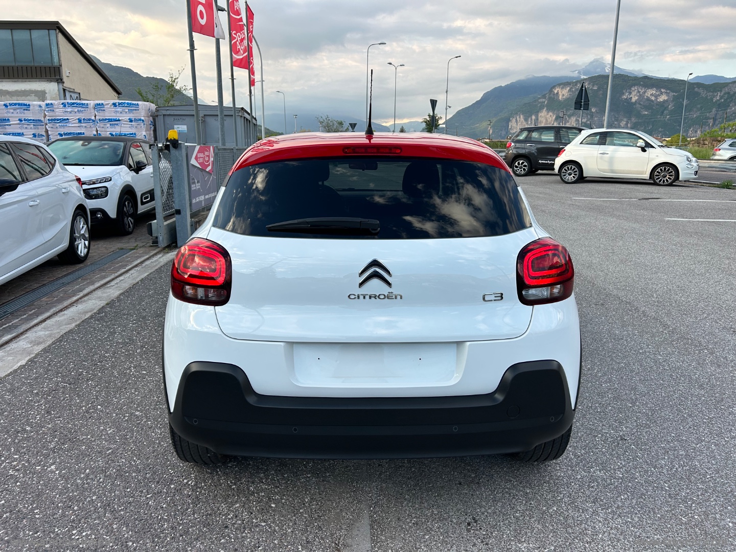 C3 PureTech 83 S&S Shine VERNICE BICOLORE - BIANCO/TETTO ROSSO - immagine 7
