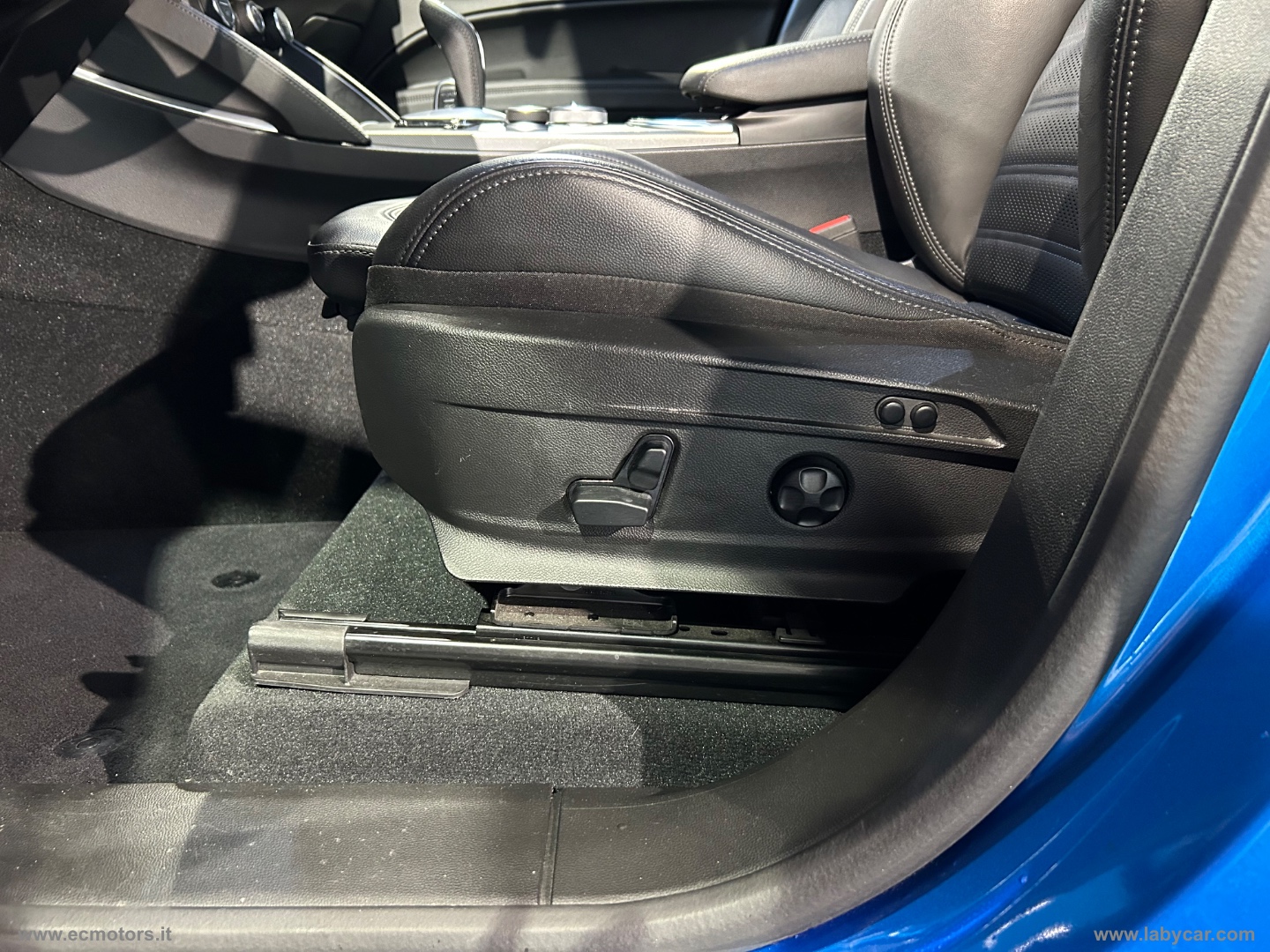 Stelvio 2.2 T.diesel 210CV AT8 Q4 Veloce - immagine 7