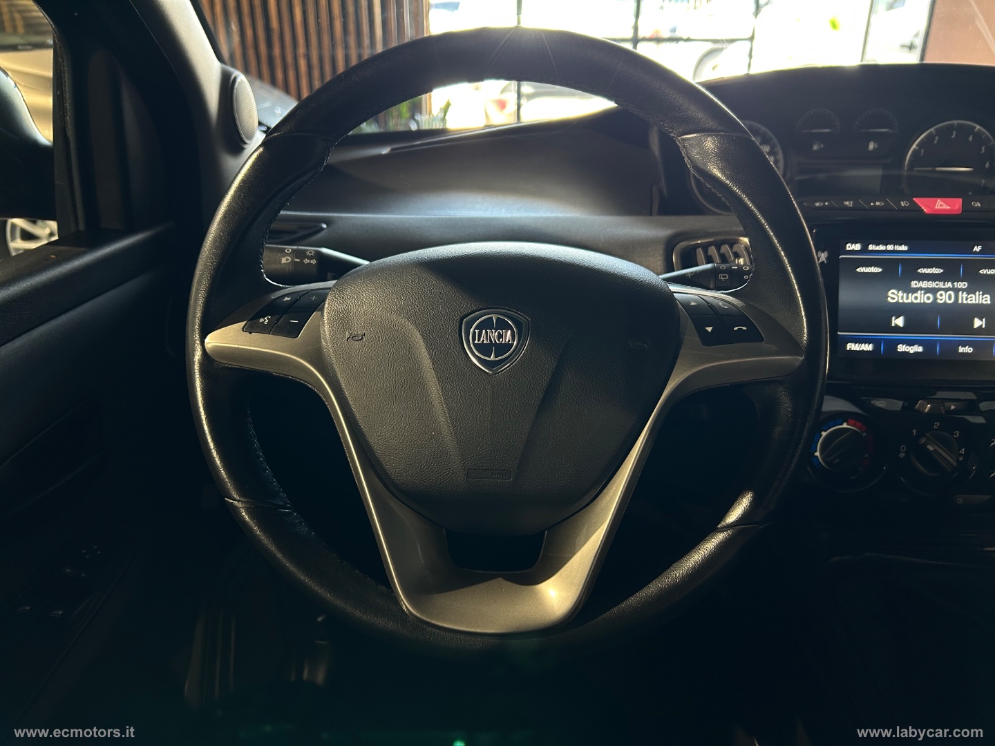 Ypsilon 1.0 FireFly 5p.S&S Hybryd Gold - immagine 7