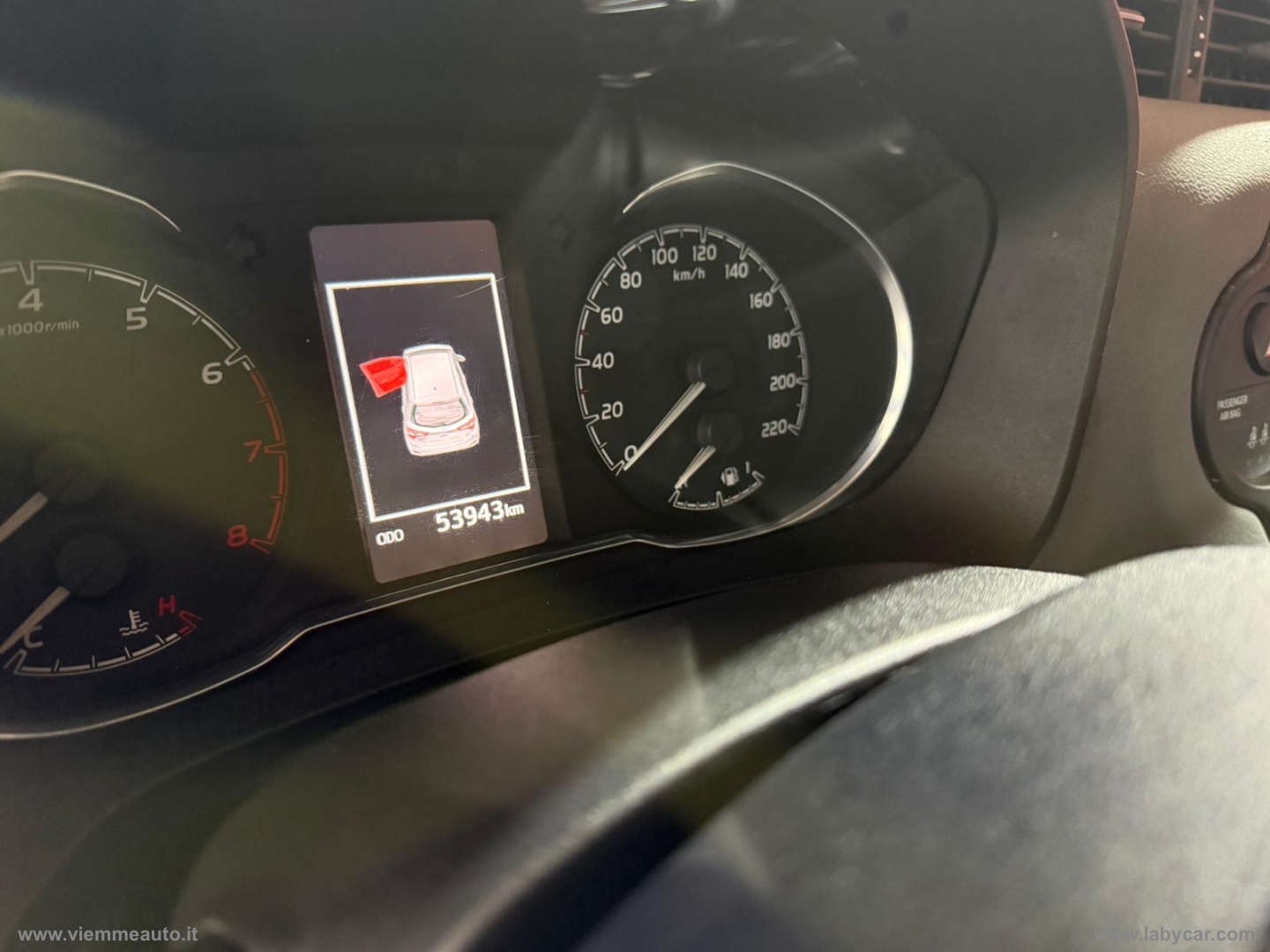 Yaris 1.5 5p. Lounge - immagine 7