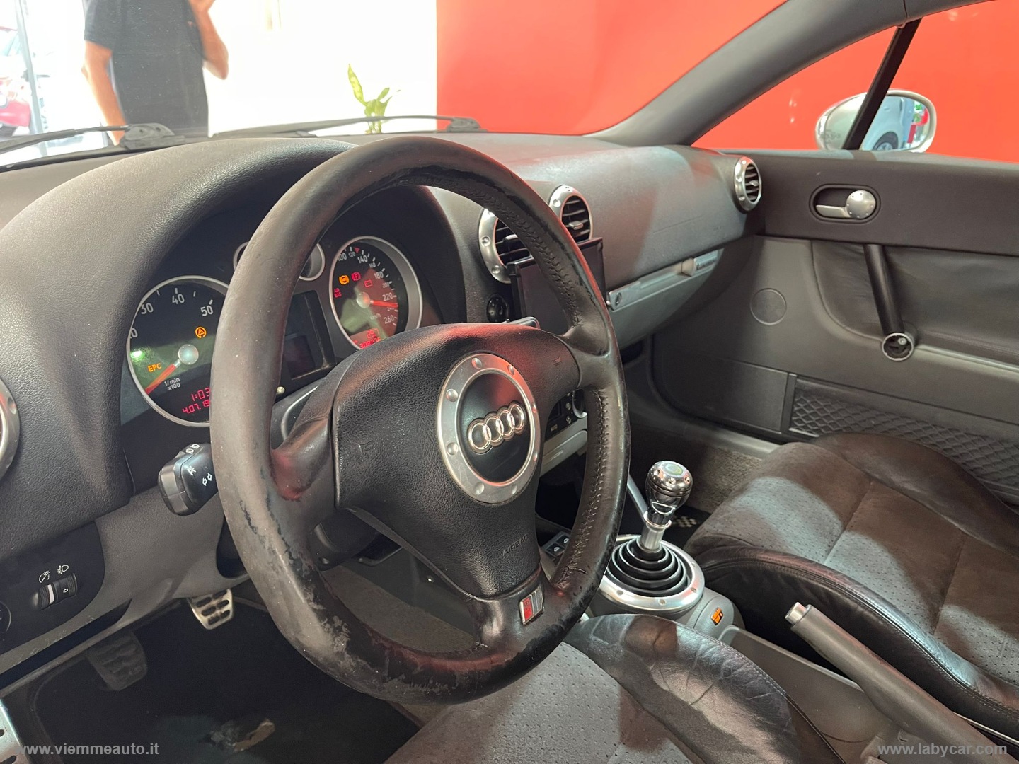 TT Coupé 1.8 T 20V 179CV quattro - immagine 7